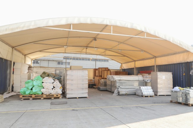 工場ディスプレイ